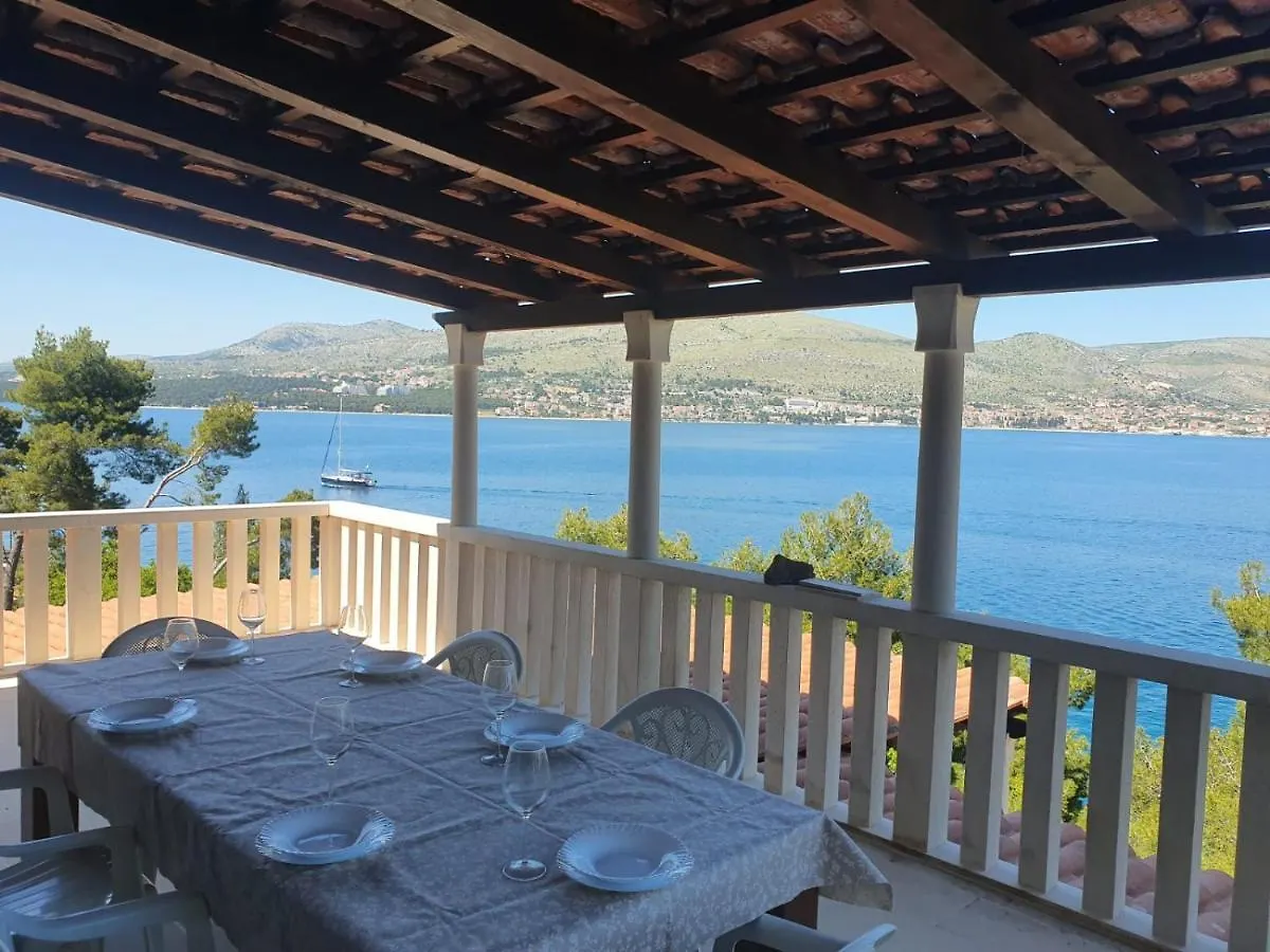 Seafront House Nusha Villa Donji Okrug