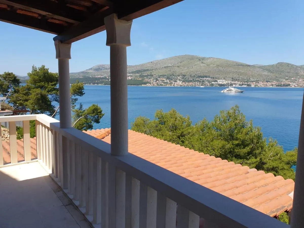 Seafront House Nusha Villa Donji Okrug  Donji Okrug (Ciovo)