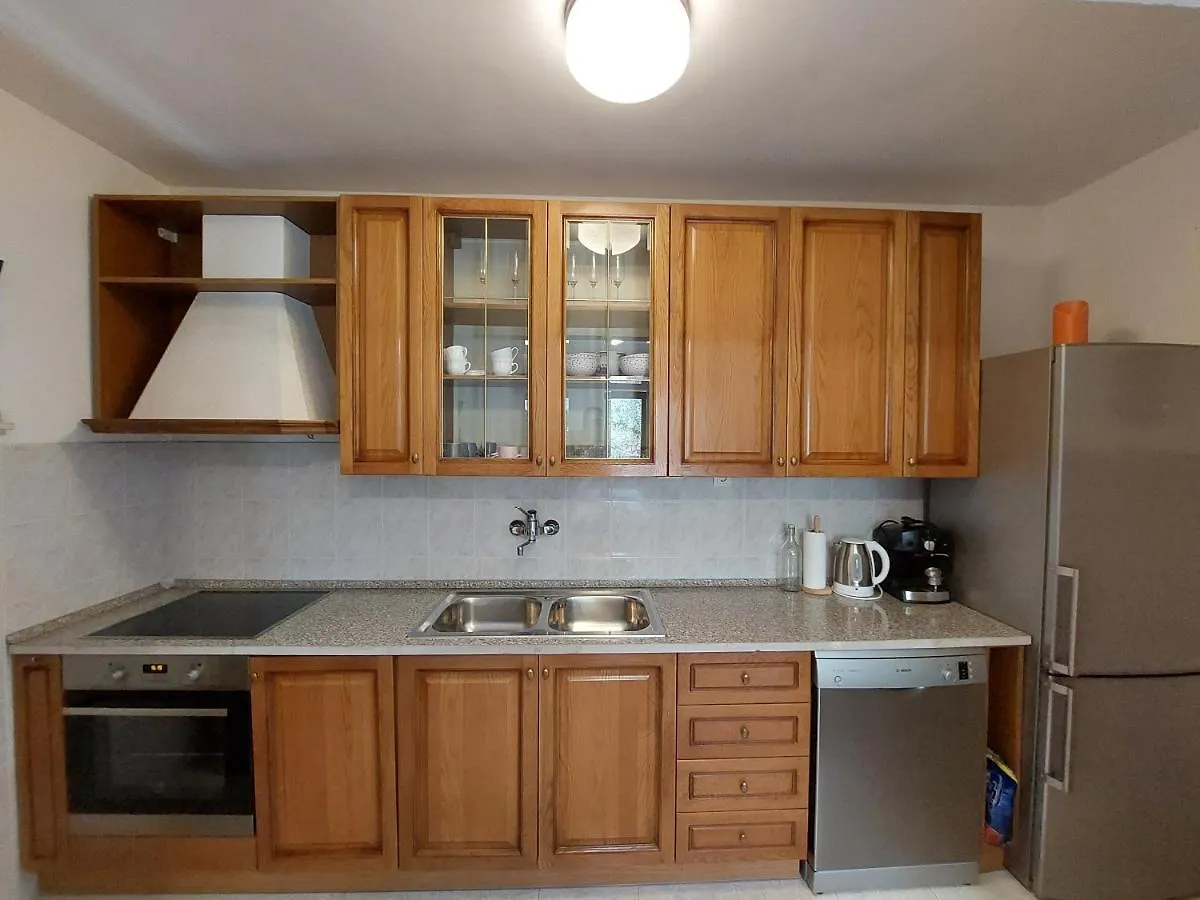 Villa Seafront House Nusha Donji Okrug